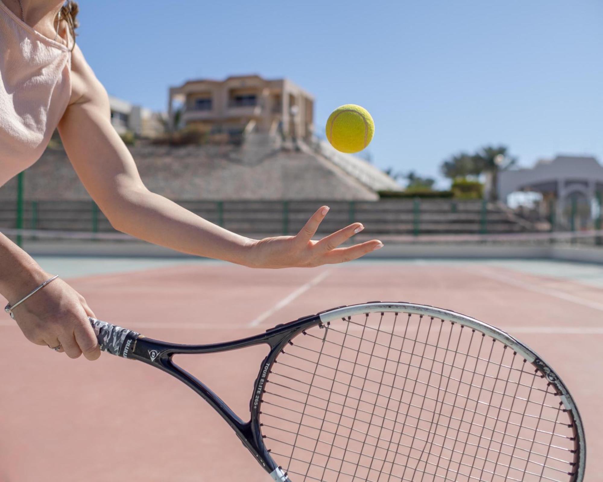 Hurghada Long Beach Resort Esterno foto Tennis