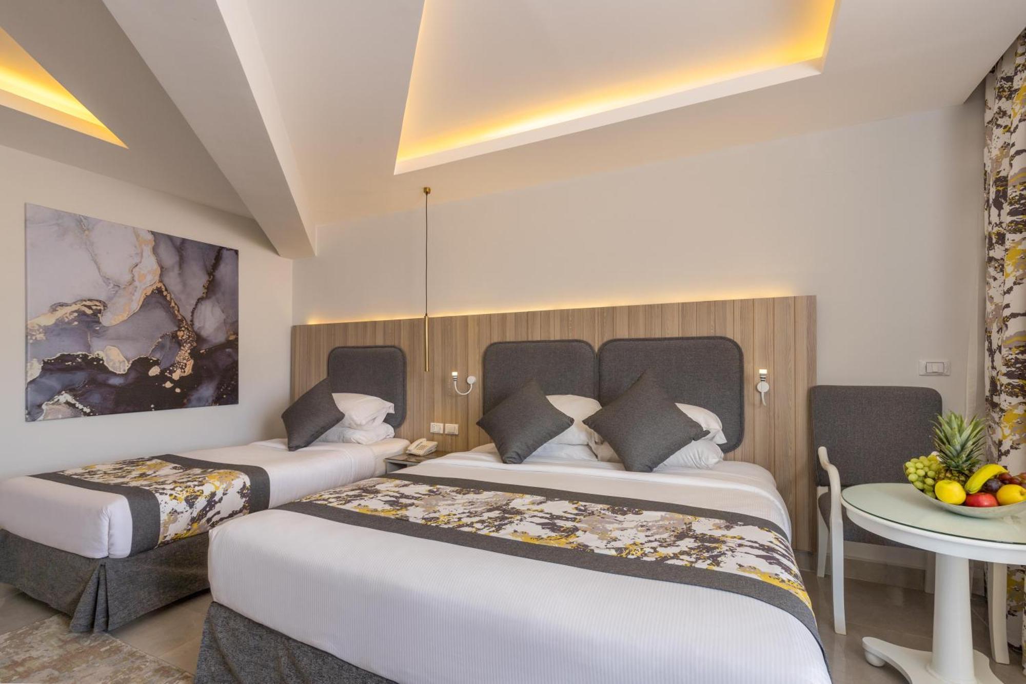Hurghada Long Beach Resort Esterno foto Deluxe Room