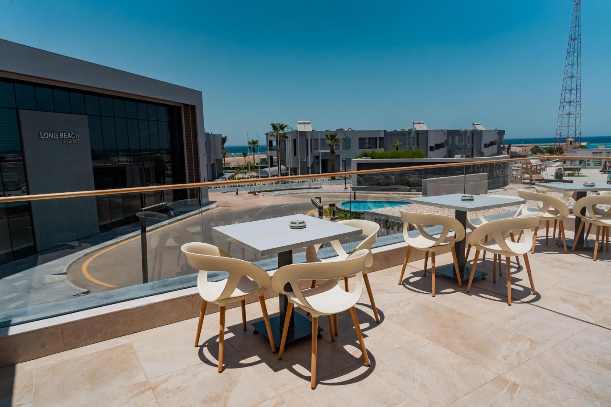 Hurghada Long Beach Resort Esterno foto Sky Bar