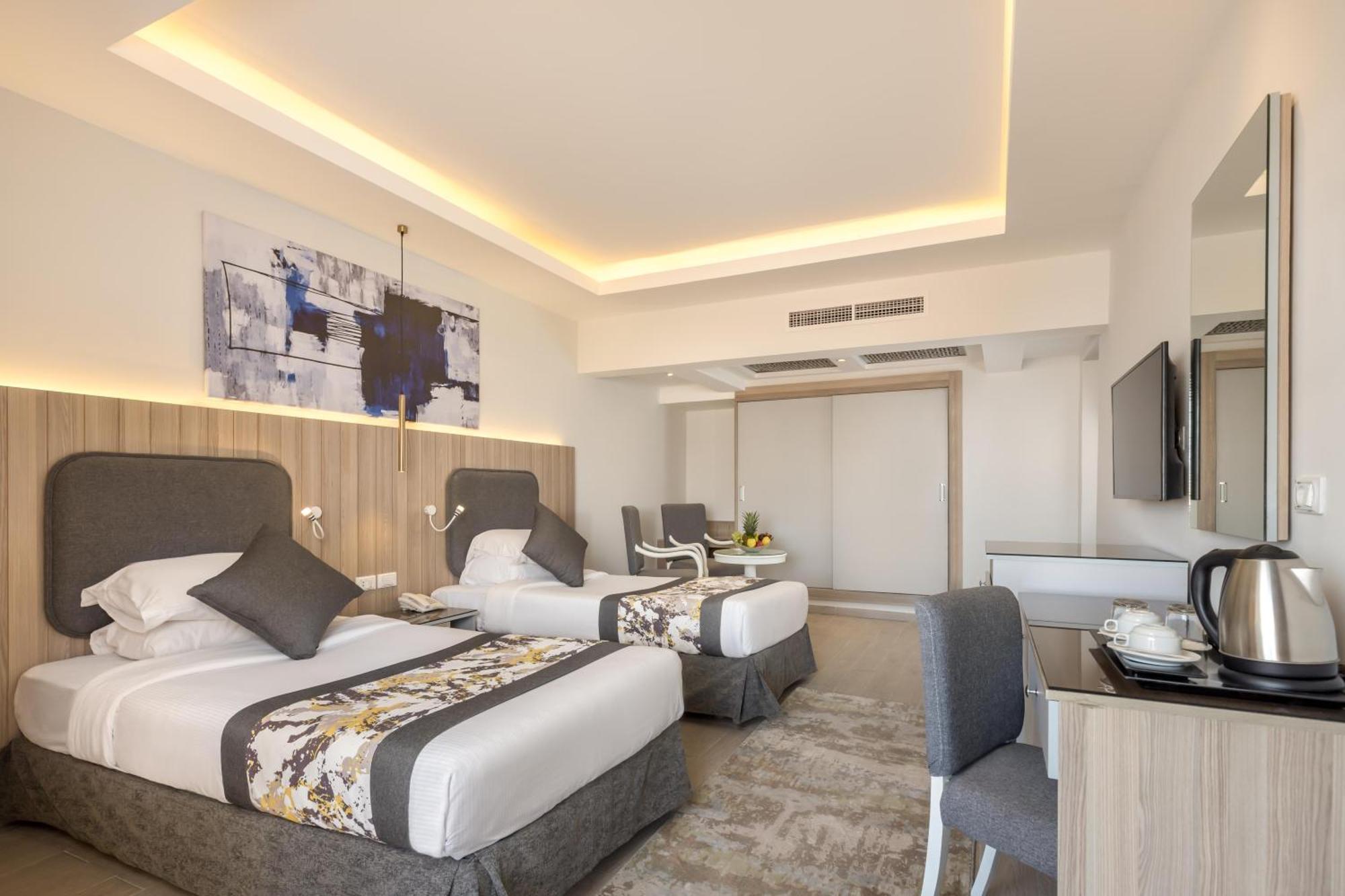 Hurghada Long Beach Resort Esterno foto